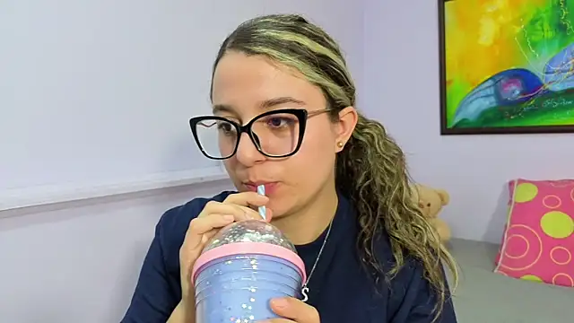 katiaa lovv online show from February 12, 12:05 am