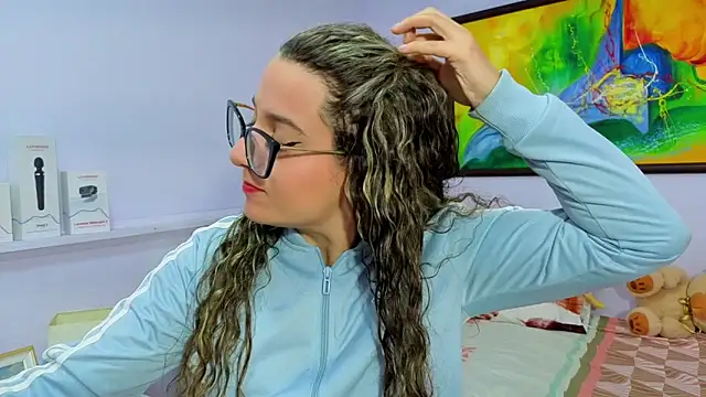 katiaa lovv online show from February 25, 12:15 pm