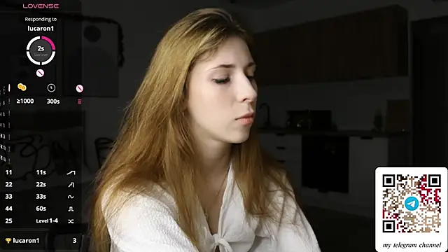 Snapshot of magnificent_Destiny chatting on December 19, 1:29 pm magnificent Destiny online show from December 19, 1:29 pm