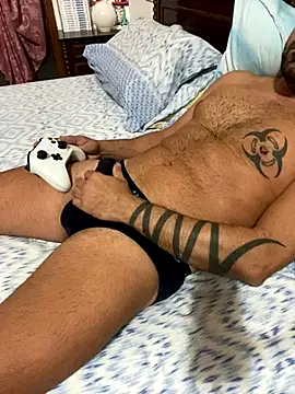 Snapshot of strongdickwii chatting on September 29, 4:23 pm strongdickwii online show from September 29, 4:23 pm