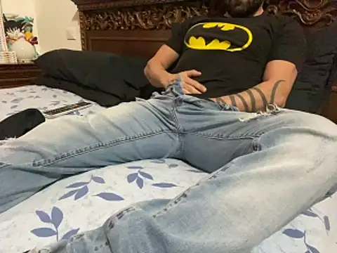 Snapshot of strongdickwii chatting on November 2, 5:59 pm strongdickwii online show from November 2, 5:59 pm