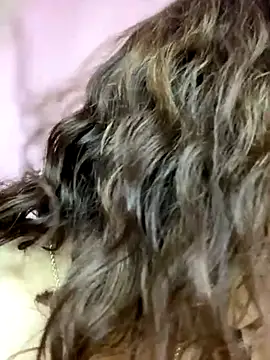 Mia Valmont online show from October 11, 2:04 pm