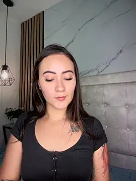 Honey noir online show from March 15, 6:58 pm