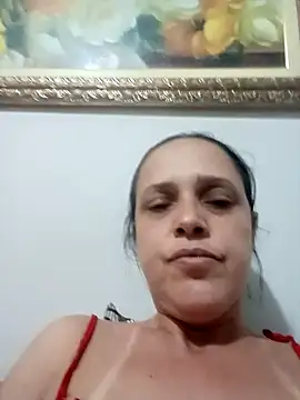 Snapshot of Crisribeiro chatting on October 14, 1:17 am Crisribeiro online show from October 14, 1:17 am