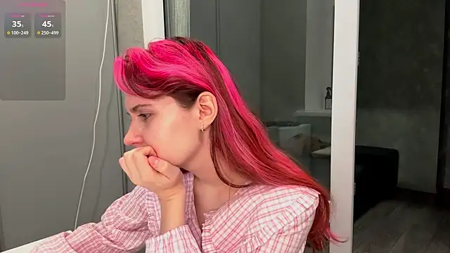 FawnDubler online show from September 26, 5:17 pm