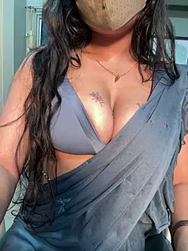 Lisa afreen online show from June 12, 9:03 pm