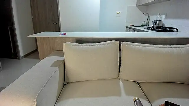 Snapshot of val69_ chatting on October 9, 11:36 pm val69 online show from October 9, 11:36 pm