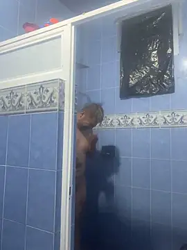 Snapshot of Sk3m_veryhot chatting on December 2, 3:29 pm Sk3m veryhot online show from December 2, 3:29 pm