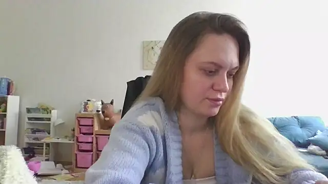 Cynoraye online show from February 24, 9:40 am