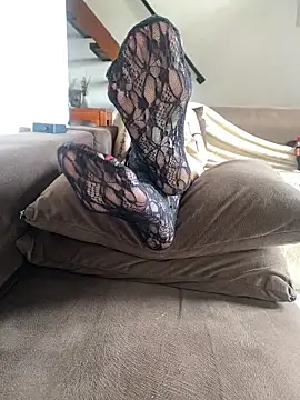 VenusBloom online show from December 2, 3:45 am