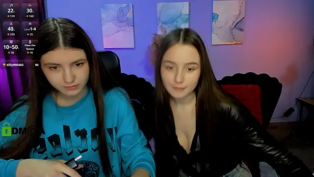 Snapshot of leslie_bird chatting on November 8, 1:00 pm leslie bird online show from November 8, 1:00 pm