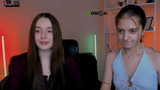 Snapshot of leslie_bird chatting on November 27, 10:06 am leslie bird online show from November 27, 10:06 am