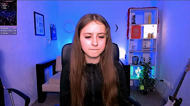 rebecca smile online show from March 2, 11:00 pm