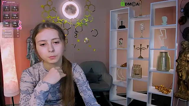 rebecca smile online show from July 7, 2:43 pm