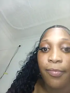 ConnieSmall24 online show from March 17, 12:15 am