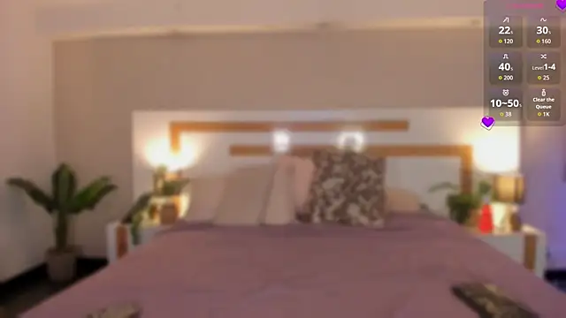 Snapshot of Violeta_dh chatting on June 10, 11:42 am Violeta dh online show from June 10, 11:42 am