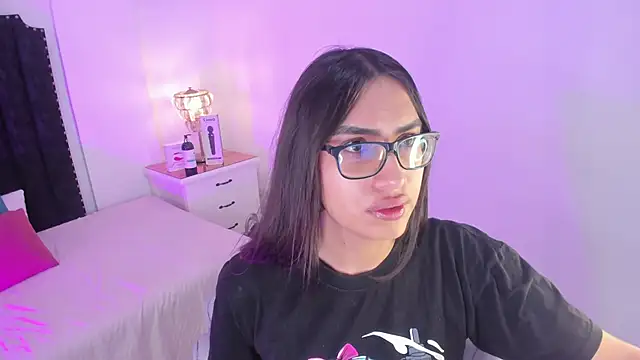 cherrylady 02 online show from October 17, 11:57 am