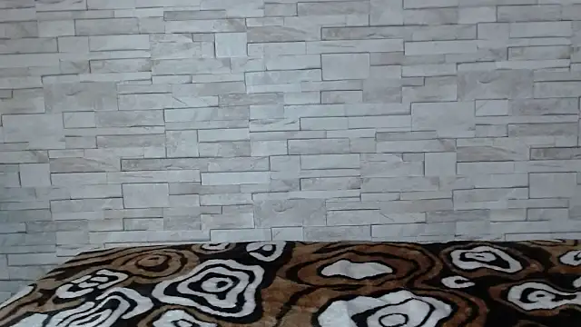 Snapshot of SexyRoseX01 chatting on December 3, 2:37 pm SexyRoseX01 online show from December 3, 2:37 pm