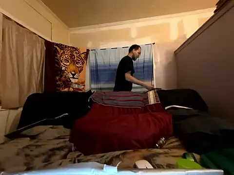 ThrowedWorldWide online show from January 12, 1:44 am