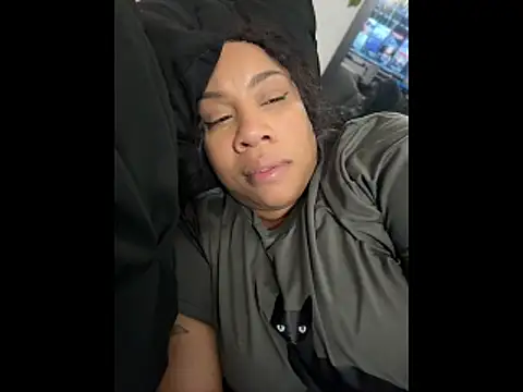 NeliaHexxen online show from March 18, 6:05 am