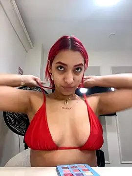 Snapshot of theladymonserrateshow chatting on November 7, 12:05 pm theladymonserrateshow online show from November 7, 12:05 pm