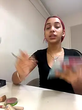 Snapshot of theladymonserrateshow chatting on November 21, 12:04 pm theladymonserrateshow online show from November 21, 12:04 pm