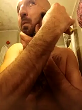 Snapshot of krerem chatting on February 13, 12:23 pm krerem online show from February 13, 12:23 pm