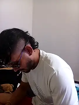 Snapshot of kingbickcockDn chatting on October 14, 2:51 pm kingbickcockDn online show from October 14, 2:51 pm