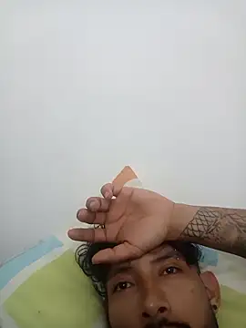 Snapshot of kingbickcockDn chatting on October 18, 3:02 pm kingbickcockDn online show from October 18, 3:02 pm