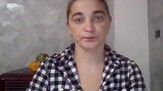 Snapshot of GoldenAngelMilf chatting on November 13, 4:17 pm GoldenAngelMilf online show from November 13, 4:17 pm