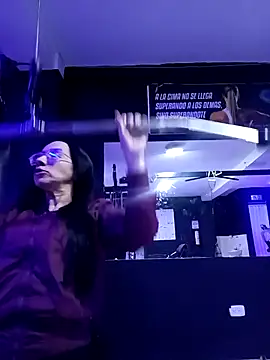 Snapshot of YaraDuartee chatting on November 26, 6:20 pm YaraDuartee online show from November 26, 6:20 pm