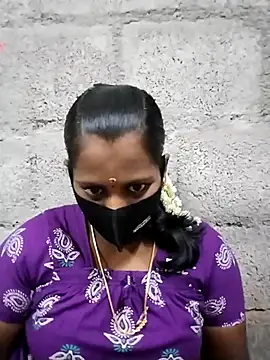 Tamil Hot Sandy online show from June 6, 5:39 pm