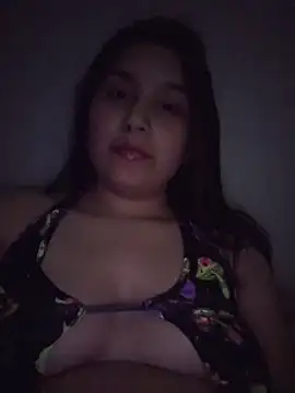 Snapshot of samant412 chatting on May 19, 3:24 am samant412 online show from May 19, 3:24 am