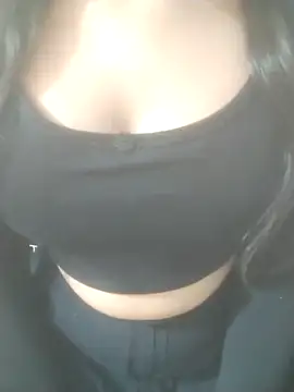 Snapshot of Rosie_Star chatting on February 2, 2:16 pm Rosie Star online show from February 2, 2:16 pm