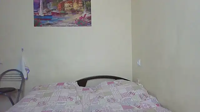 QueenMomyS online show from February 2, 7:12 pm