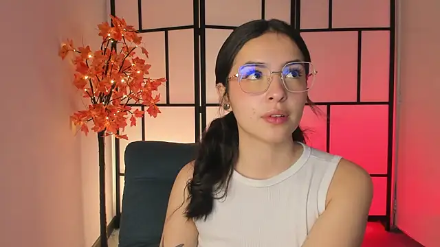 Snapshot of Sweet_pay chatting on November 19, 1:00 pm Sweet pay online show from November 19, 1:00 pm