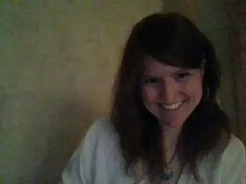 Snapshot of Arivonne chatting on February 24, 9:13 pm Arivonne online show from February 24, 9:13 pm