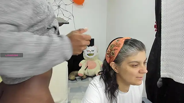 Yin yang hot online show from October 28, 10:12 pm