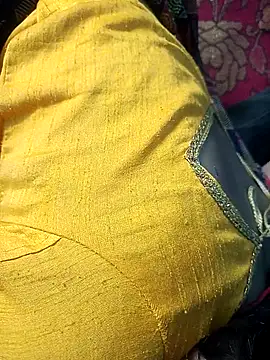 khushbuDarchut71 online show from November 11, 4:18 pm