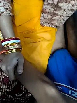 khushbuDarchut71 online show from December 5, 4:25 pm