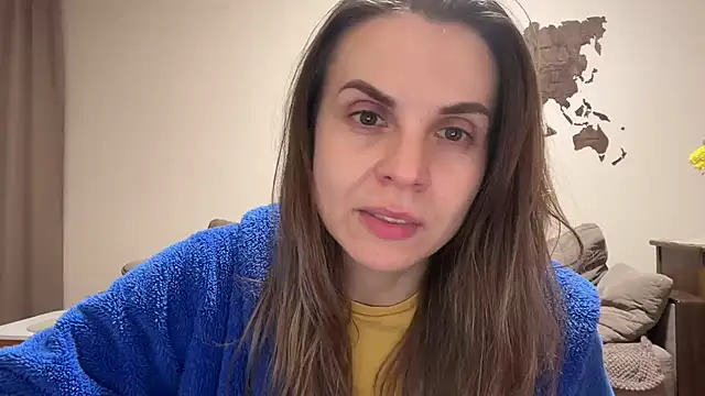 Snapshot of AnnieLove7722 chatting on November 21, 7:45 pm AnnieLove7722 online show from November 21, 7:45 pm