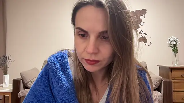 Snapshot of AnnieLove7722 chatting on November 29, 8:12 pm AnnieLove7722 online show from November 29, 8:12 pm