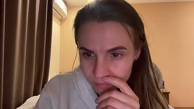 AnnieLove7722 online show from January 13, 6:02 pm
