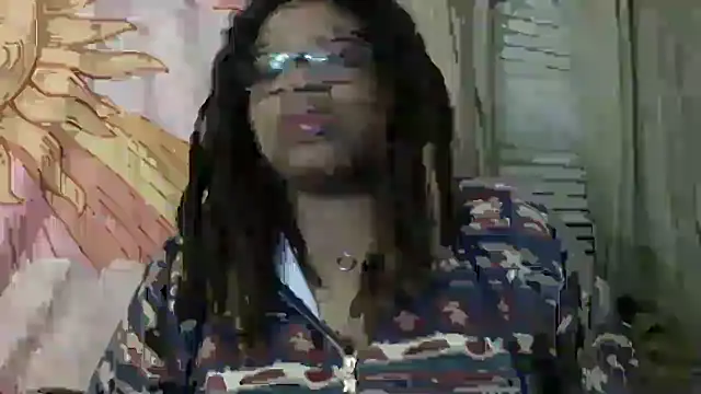 Snapshot of GoddessHoney55 chatting on October 21, 11:05 pm GoddessHoney55 online show from October 21, 11:05 pm