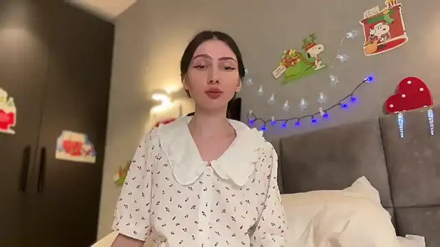 AnaMoonlight online show from December 16, 1:38 pm