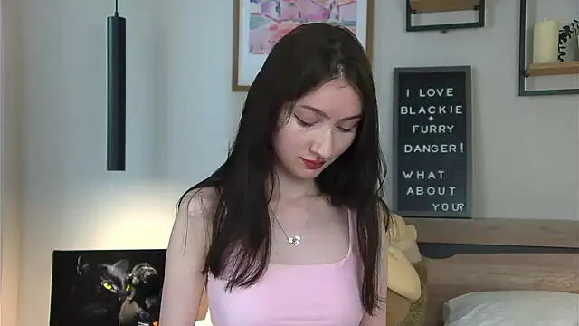 AnaMoonlight online show from June 12, 1:32 pm