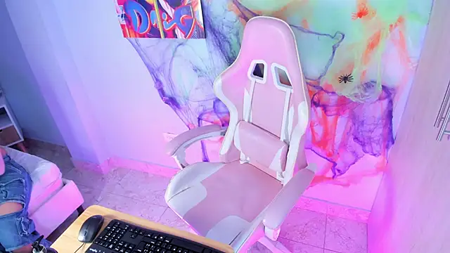 Athenea  fox online show from October 29, 12:07 pm