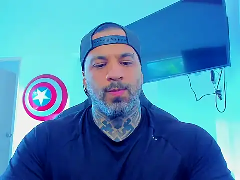 JoshRigby online show from October 27, 8:35 pm