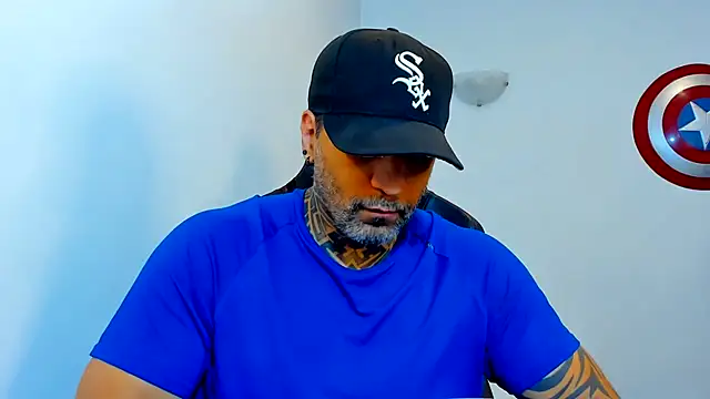 JoshRigby online show from June 9, 6:41 pm