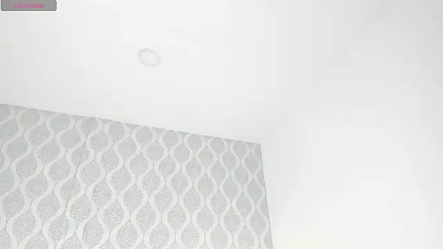 Snapshot of kendallspears_1 chatting on November 5, 3:39 am kendallspears 1 online show from November 5, 3:39 am